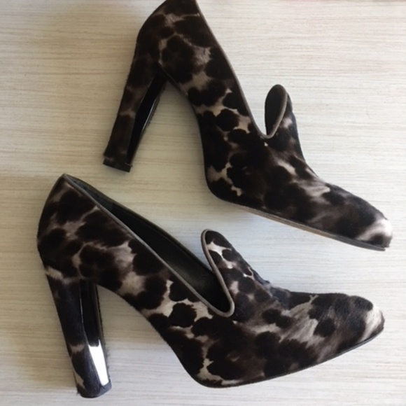 Stuart Weitzman Shoes - Stuart Weitzman Mohair Heels